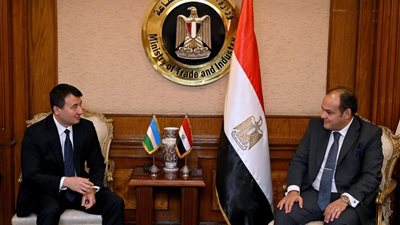 سمير: فرص واعدة لتعزيز التعاون الاقتصادى بين مصر واوزبكستان