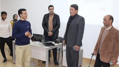 جامعة طيبة التكنولوجية بالأقصر تنظم ورشة فى فنيات التصوير