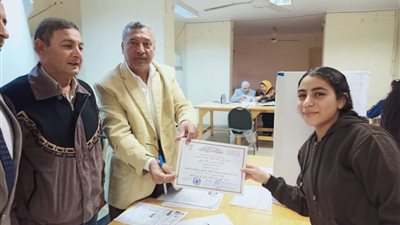 تعليم المنيا تكرم الفائزين في مسابقة المبتكر الصغير ونجوم المكتبة