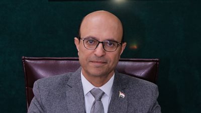 رئيس جامعة أسيوط يصدر قرارات بتجديد ثقة وتعيين وندب