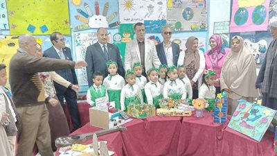 تعليم قنا يفتتح معرض الانشطة بمدرسة البراهمة فى قفط