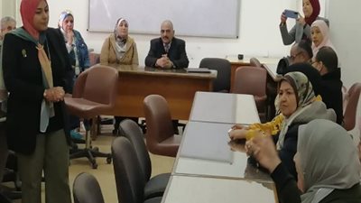 القوى العاملة بالاسماعيلية تنظم ندوة لوحدة المساواة بين الجنسين