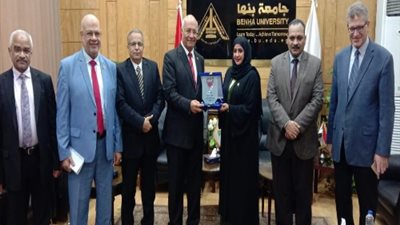 رئيس جامعة بنها يبحث اوجه التعاون مع المستشار الثقافى البحرينى