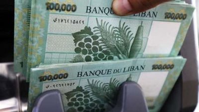 انهيار جديد لسعر صرف الليرة اللبنانية وقفزة بأسعار المحروقات