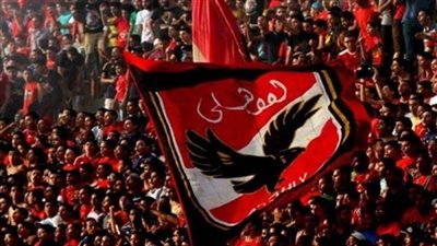 10 الاف مشجع يؤازرون الأهلي أمام القطن الكاميروني بدوري الأبطال