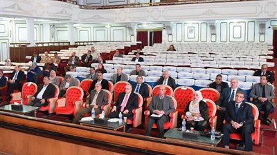 مجلس جامعة بني سويف يوافق على تنظيم كلية الزراعة ملتقي توظيفي
