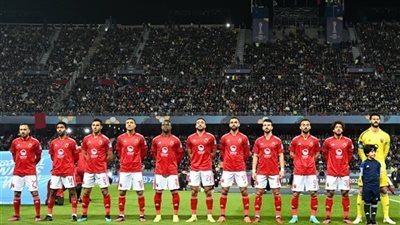 كولر يطالب طبيب الأهلي بسرعة تجهيز ثنائي الفريق لمواجهة القطن
