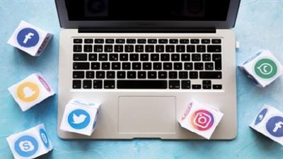 مخاطر استخدام وسائل التواصل الاجتماعي