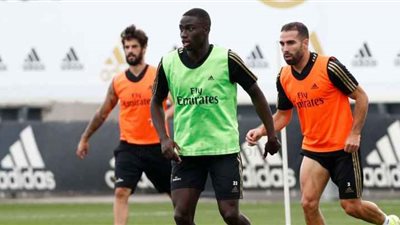 ريال مدريد يتلقى دفعة قوية قبل مواجهة ليفربول