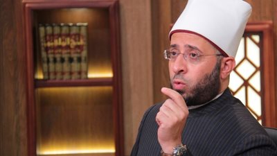 أسامة الأزهري: أحصينا 200 مهنة وحرفة رعاها النبي