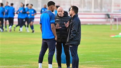 فيريرا يجتمع باللاعبين قبل إنطلاق مران الزمالك
