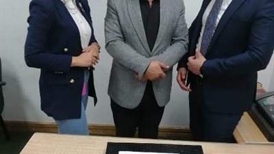 إحباط تهريب عملات اثرية مع راكب ليبى الجنسية بمطار برج العرب