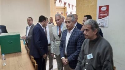 وزير القوى العاملة يتفقد لجان الانتخابات التكميلية العمالية