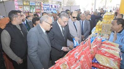 تكافل الشباب على مواقع التواصل.. صورة مضيئة