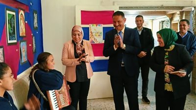 مدير تعليم الجيزة يتفقد اليوم الأول لتدريب الـ٣٠ ألف معلم فصل ورياض أطفال