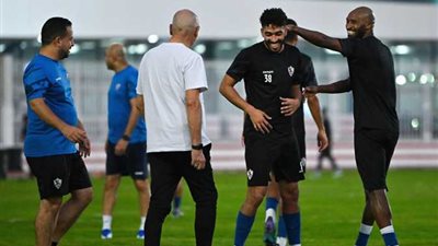 مران الزمالك.. تفاصيل جلسة فيريرا مع مصطفى الزنارى