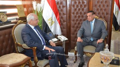 هشام أمنة يتابع مع محافظ الجيزة 