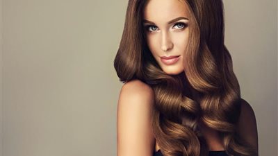 نصائح هامة لحماية الشعر من الجفاف والحفاظ على جماله وحيويته