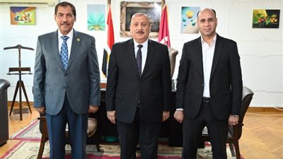 ندوة بعنوان الشائعات ودورها في صناعة الأزمات بجامعة الفيوم