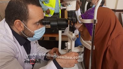 الكشف على 620 مواطناً بقافلة جامعة المنيا لقرية السلطان حسن