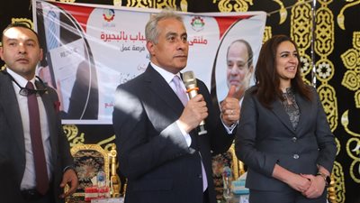 شحاتة:الدولة تولي إهتماما بتدريب الشباب على مهن يحتاجها سوق العمل
