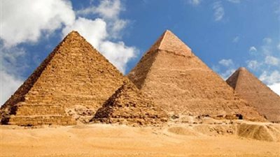 تايم الأمريكية تنشر صورة الأهرامات ضمن أعظم الوجهات السياحية