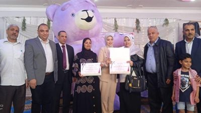 محافظ أسيوط يؤكد على أهمية تكريم الامهات المثاليات تقديراً لهن