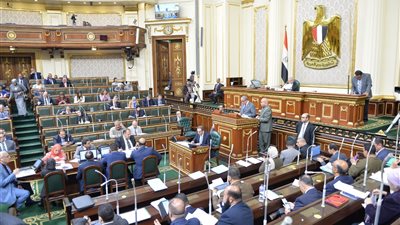 البرلمان يوافق فى المجموع على تعديل قانون العمد والمشايخ