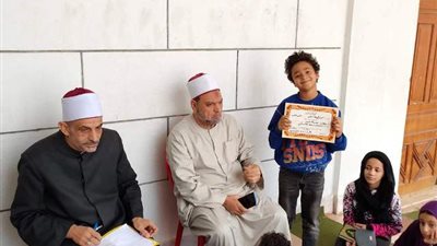 تكريم حفظة القرآن الكريم بالمجمع الاسلامي بالعبور.. بالصور