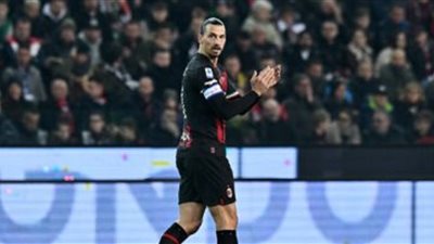 ميلان يتأخر ضد أودينيزى 2-1 بالشوط الأول ورقم قياسي لإبراهيموفيتش