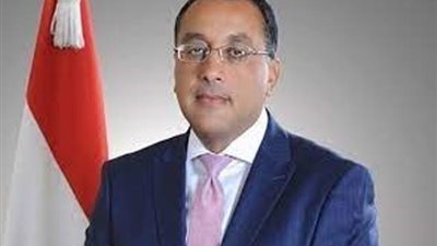 مدبولى يشهد توقيع اتفاقية بين هيئة قناة السويس وشركات يونانية