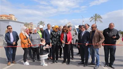 محافظ دمياط تفتتح مشروع تطوير محور السيالة/ بورسعيد..صور
