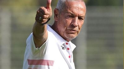 مليون دولار تفصل فيريرا عن الزمالك