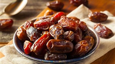 فوائد تناول التمر فى شهر رمضان
