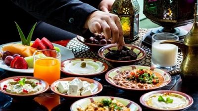 تعرف على الأطعمة المهمة والمشبعة أثناء وجبة السحور في رمضان