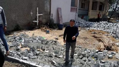 محافظ الشرقية لرؤساءالمدن : لا تتهاونوا في إزالة تعديات البناء