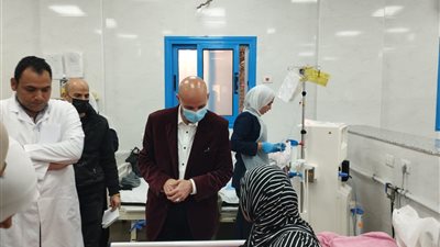 مسعود يتفقد منافذ تقديم الخدمة بمستشفى كفرصقر المركزي