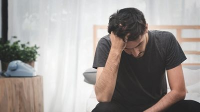 طبيب: الكآبة.. تشير إلى إصابة الكبد
