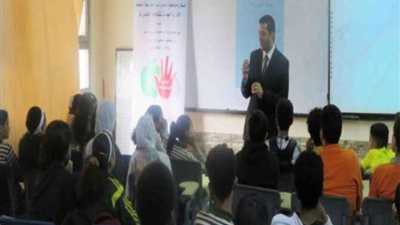 الداخلية تعقد لقاءات مع طلبة المدارس للتوعية بمخاطر المخدرات