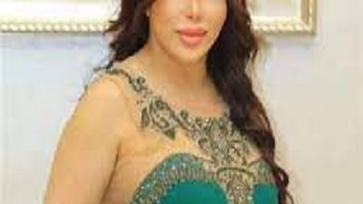 غادة إبراهيم تكشف سر انهيارها بجنازة سمير صبري
