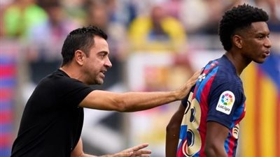 الكلاسيكو يشتعل.. تشافي يُجهز مفاجأة لدفع بها أمام ريال مدريد