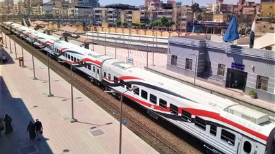 السكة الحديد : البدء فى حجز تذاكر قطارات عيد الفطر المبارك