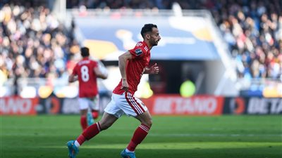 الأهلي يصدم عبدالقادر بعقوبة مالية كبيرة بسبب الهلال السوداني