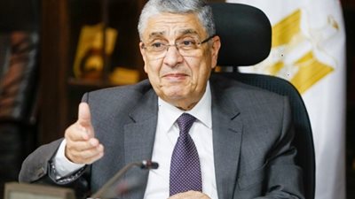 794 مليون جنيه لتحديث شبكة كهرباء الاسكندرية والساحل الشمالى