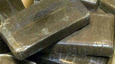 القبض على 2 بحوزتهما بـ2.5 مليون جنية مخدر الحشيش فى سوهاج