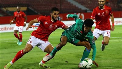 حكم سودانى لإدارة مباراة الأهلي والرجاء بدوري أبطال أفريقيا