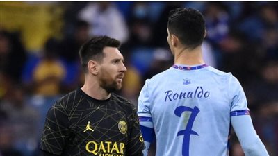 الأرجنتيني أجويرو يفتح النار على رونالدو