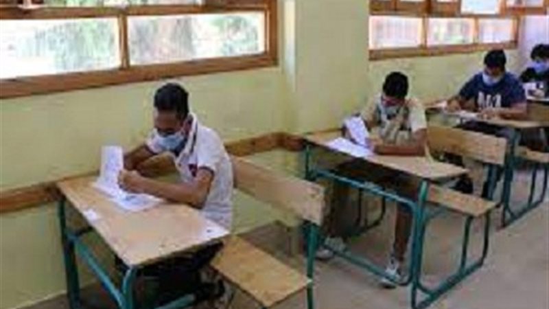 لجان امتحانات