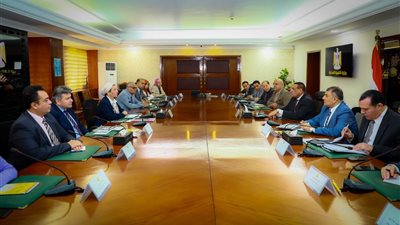 فؤاد وآمنة يتابعان آخر المستجدات الخاصة بمنظومة المخلفات