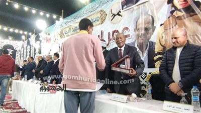تكريم حفظة القرآن الكريم بمسابقة الشهيد عمرالقاضى فى عامها الثانى
